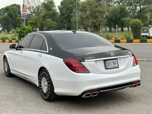 Rent a Mercedes Maybach S-Class - Image 2