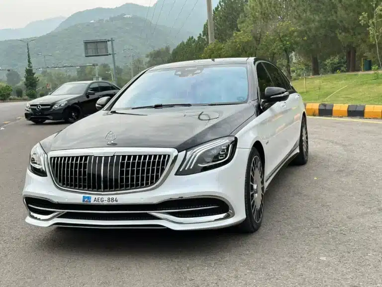 Rent a Mercedes Maybach S-Class