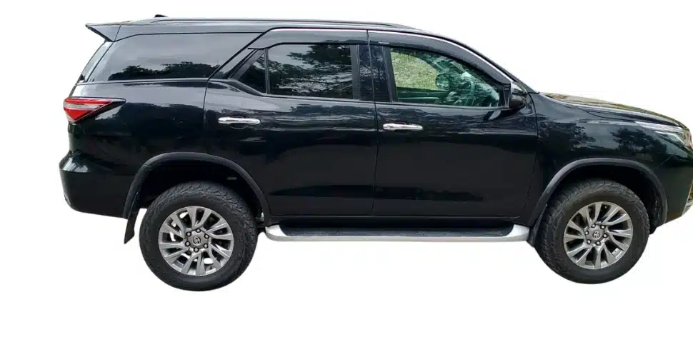 bulletproof Toyota Fortuner available for rent in Lahore at Royal Motors